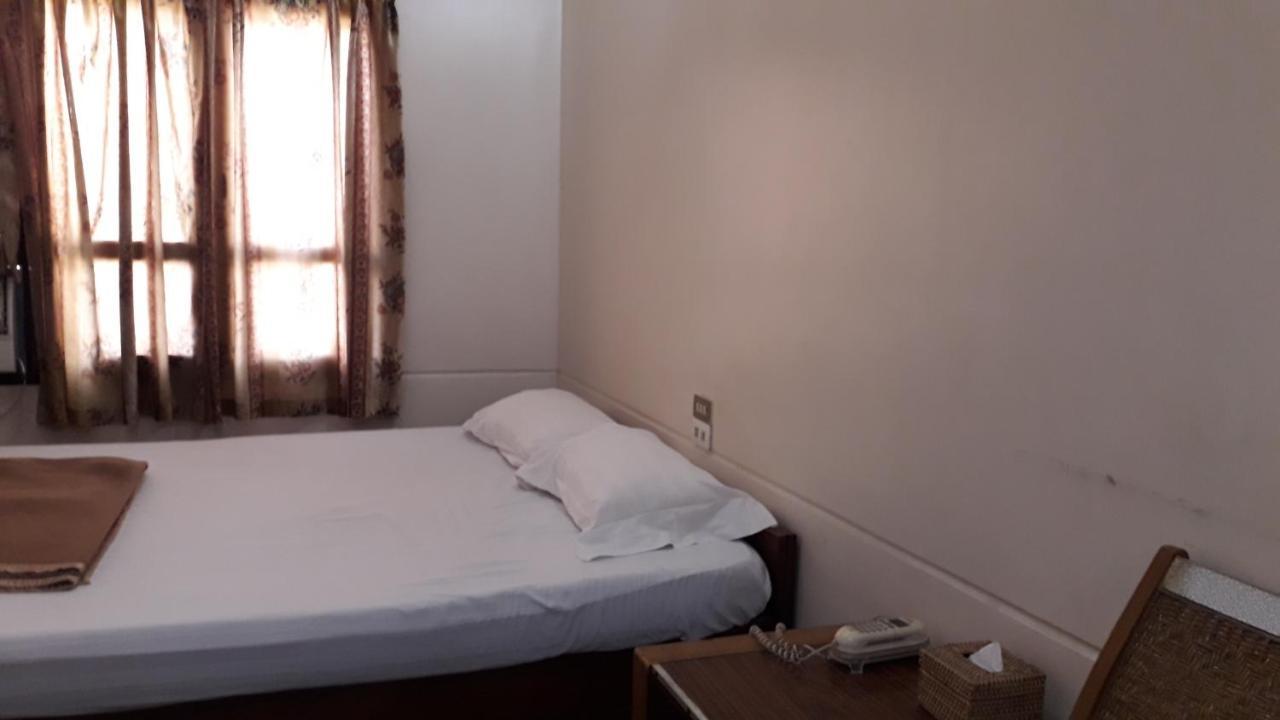 Taim Phyu Hotel Mandalay Exterior foto